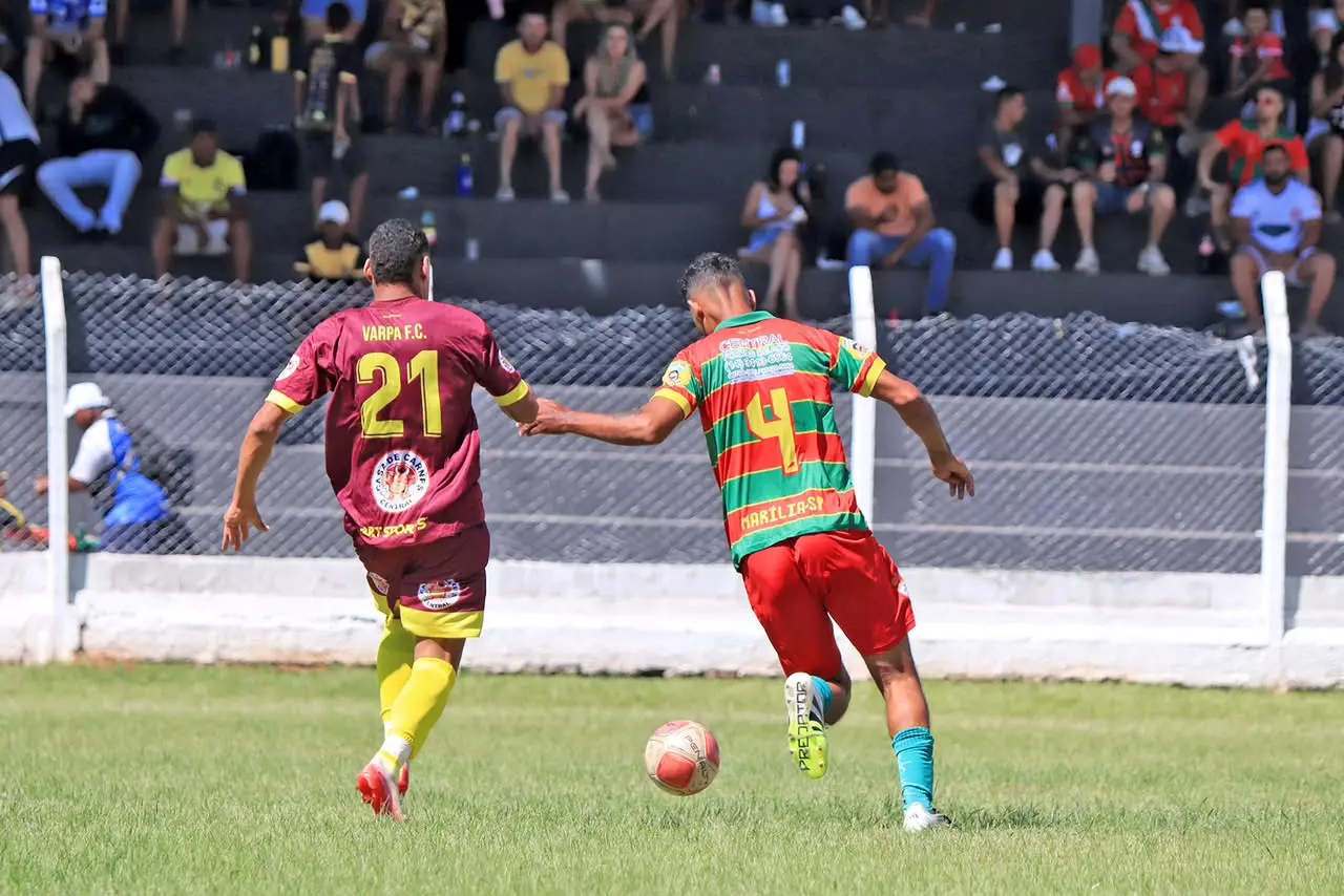 Três jogos abrem disputa do Master na Várzea em Marília